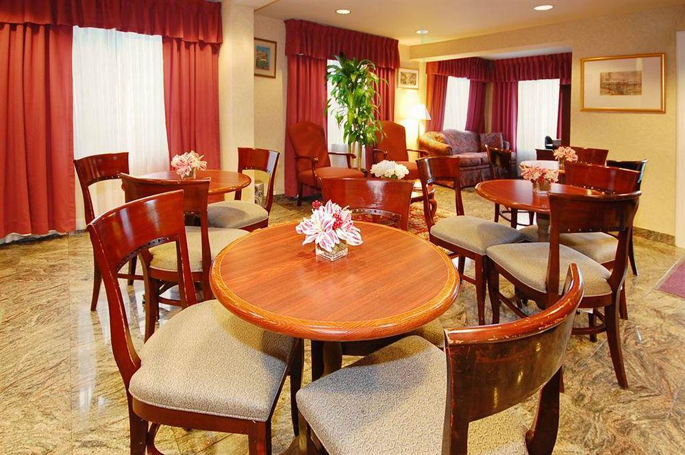 Best Western Fort Lee Hotel Restaurant photo