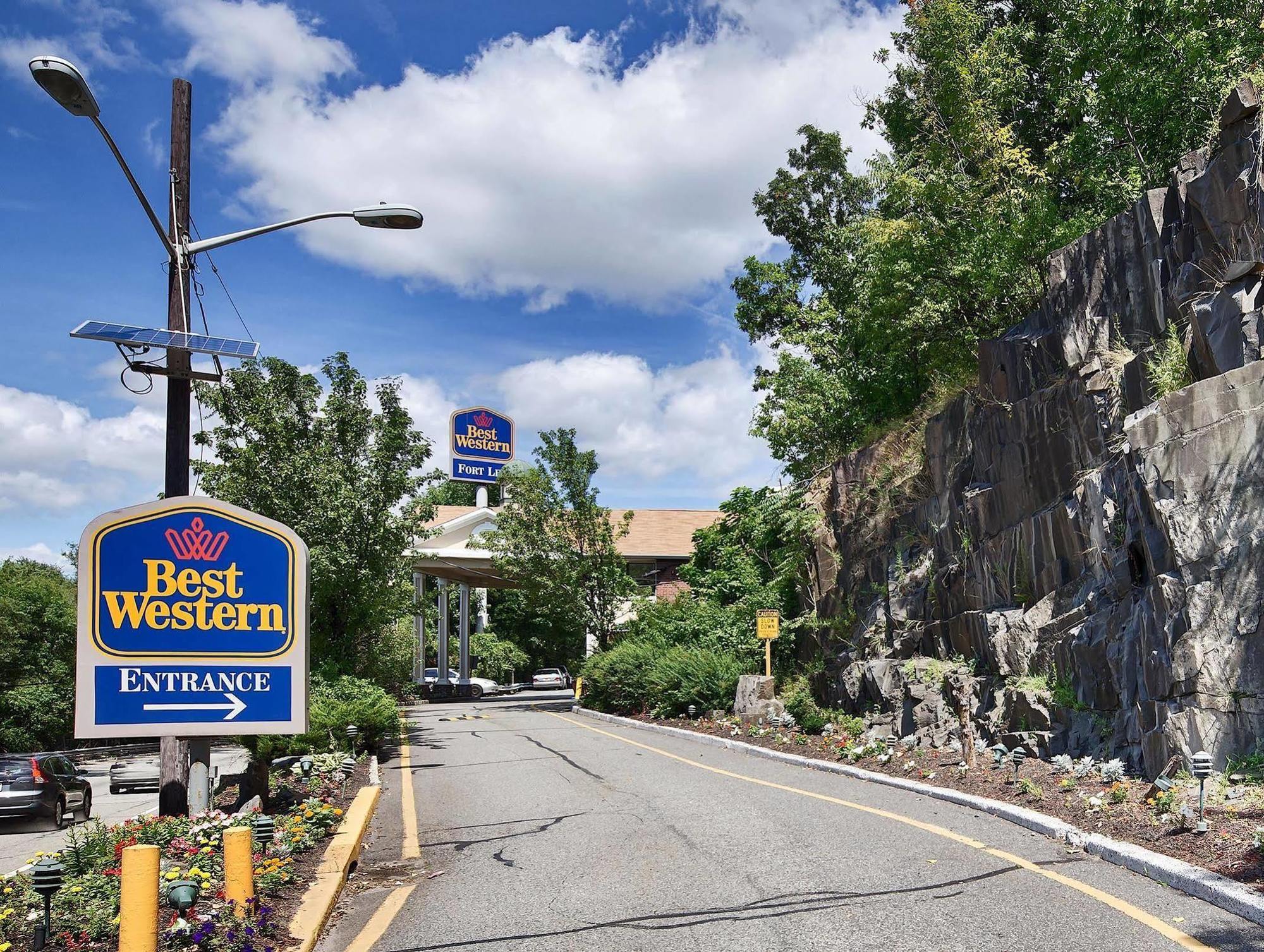 Best Western Fort Lee Hotel Exterior photo